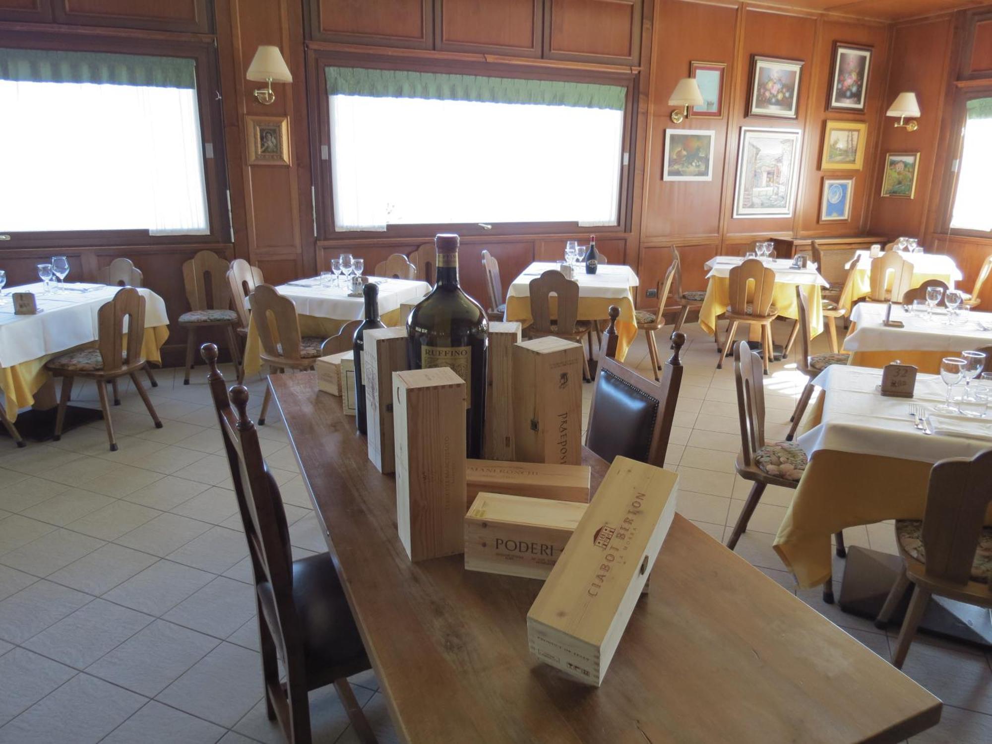 La Baita D'Oro Ristorante Residence Monteduro Kültér fotó