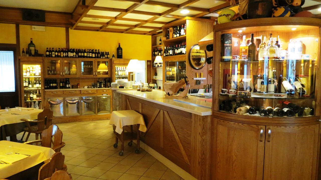 La Baita D'Oro Ristorante Residence Monteduro Kültér fotó