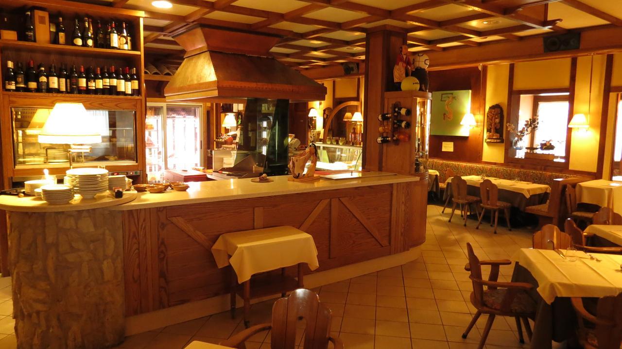 La Baita D'Oro Ristorante Residence Monteduro Kültér fotó