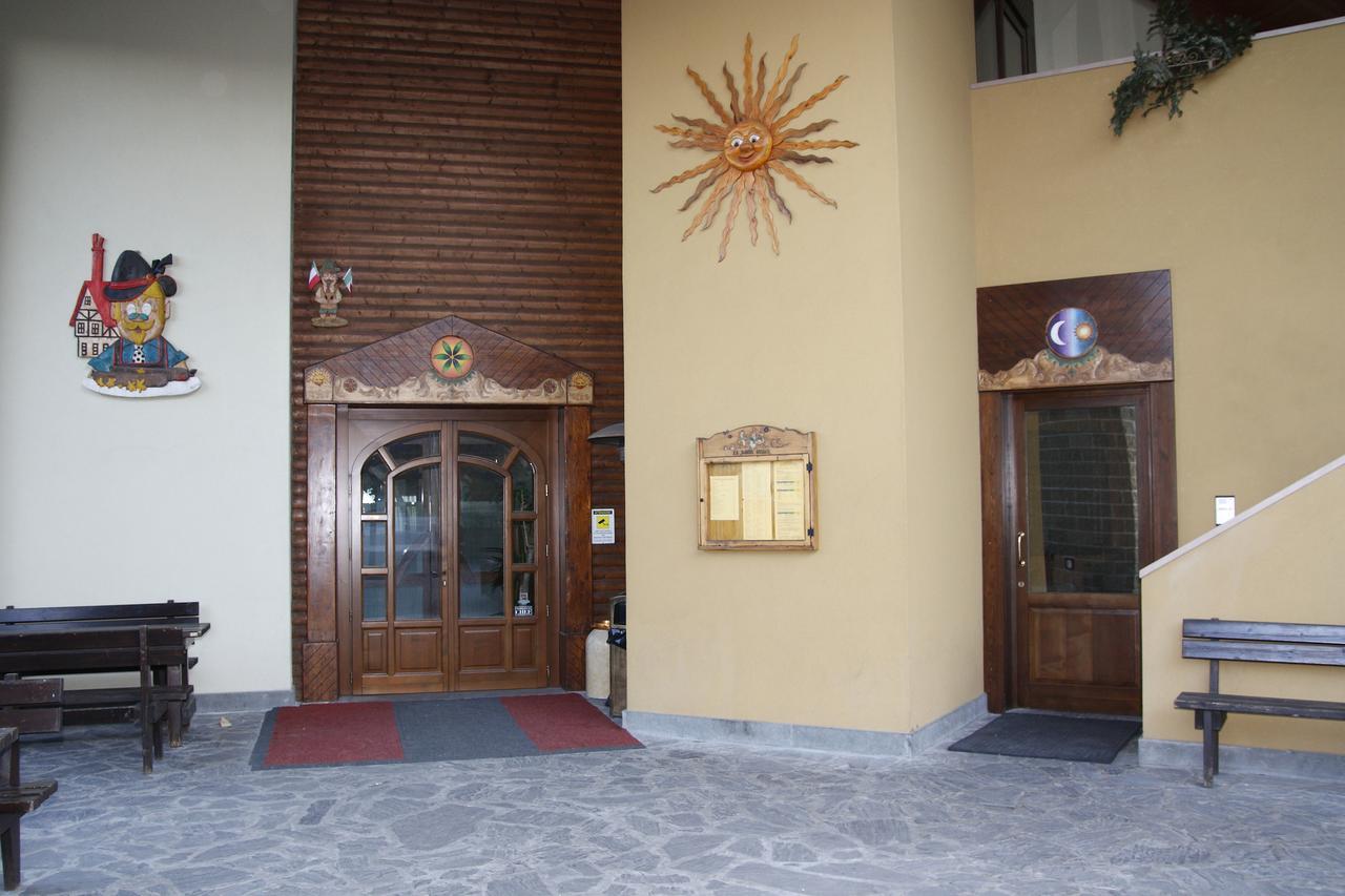 La Baita D'Oro Ristorante Residence Monteduro Kültér fotó