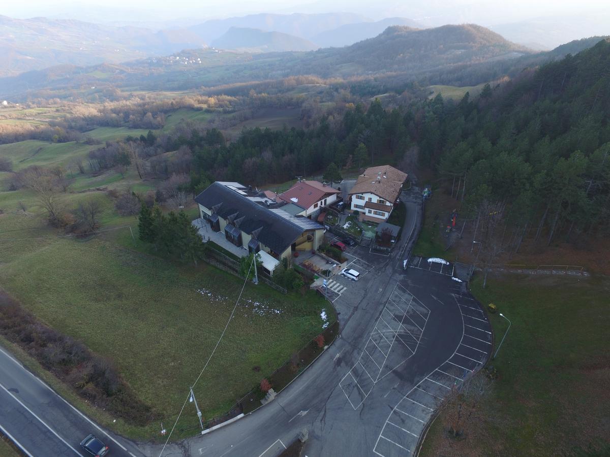 La Baita D'Oro Ristorante Residence Monteduro Kültér fotó