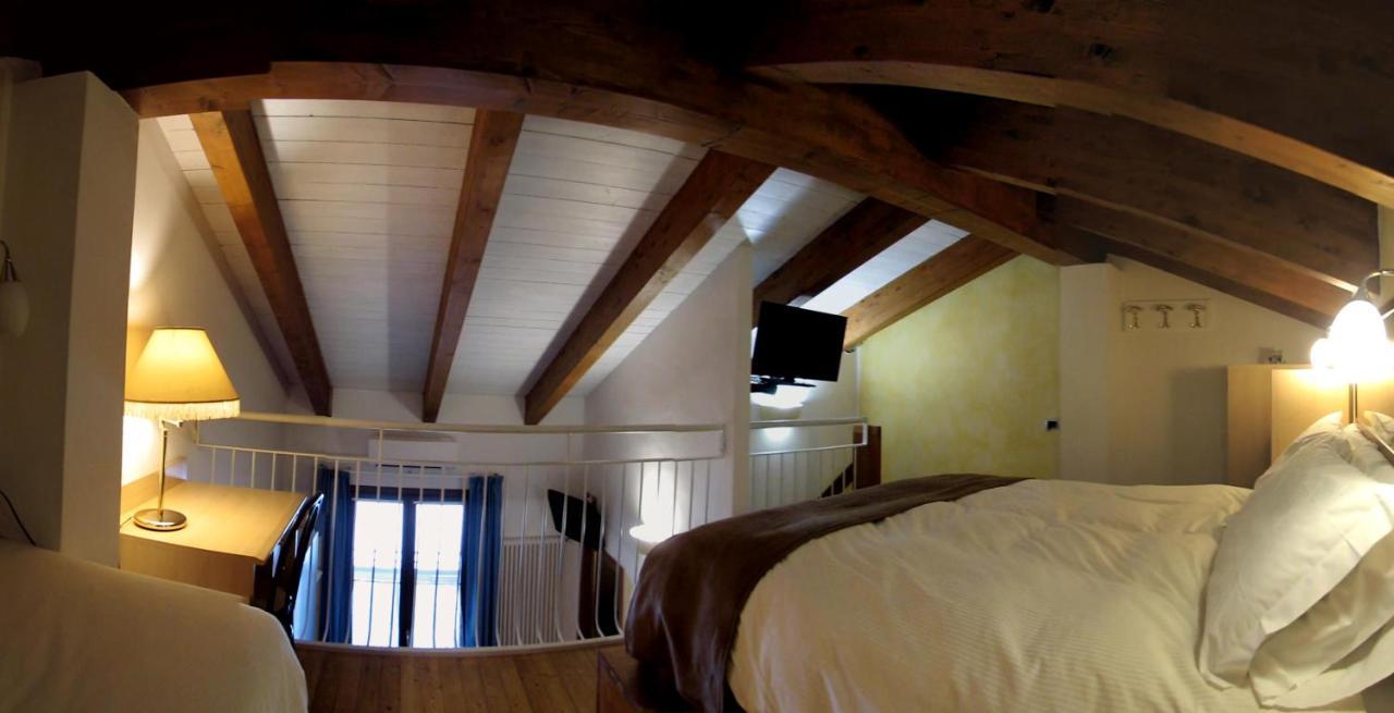 La Baita D'Oro Ristorante Residence Monteduro Kültér fotó